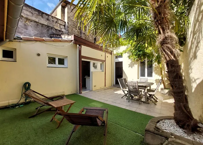 Maison Avec Terrasse Chartrons 펜션 *